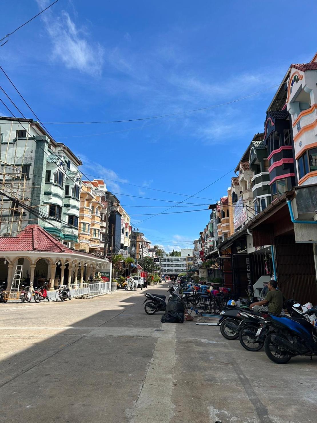 Montana Hotel & Hostel Phuket Karon Exteriér fotografie